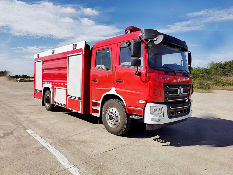 東風(fēng)華神水罐消防車(chē)_8噸水罐消防車(chē)