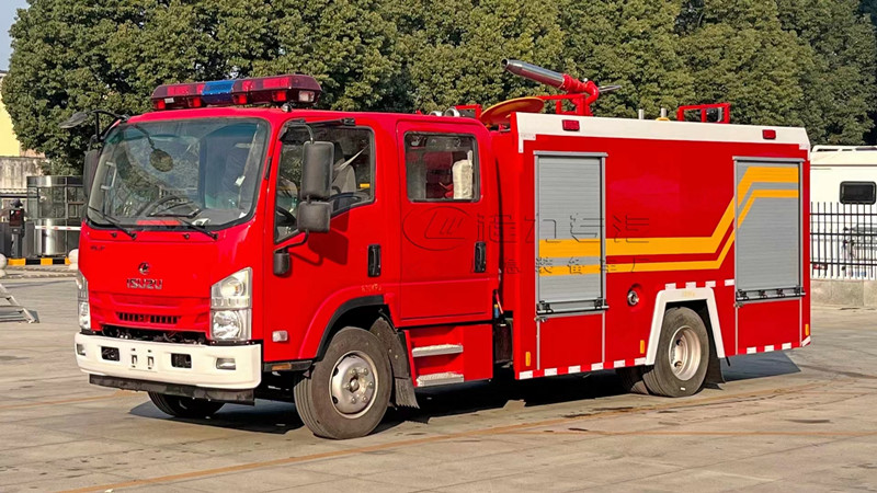 五十鈴泡沫消防車(chē)_3.5噸泡沫消防車(chē)